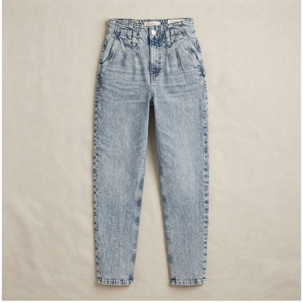 Women's Dynamite Cindy Carrot Jeans Size 25 NWOT